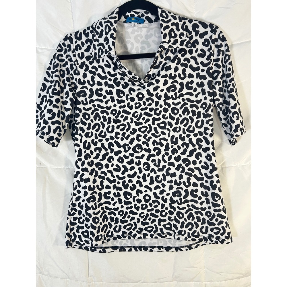 Iconic Womens Short Sleeve Leopard Print Collared‎ Shirt Size S